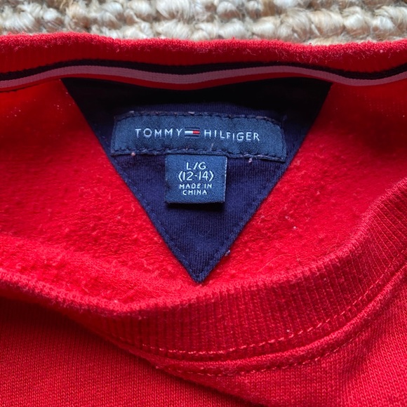 Tommy Hilfiger girl’s sweatshirt - Picture 2 of 2